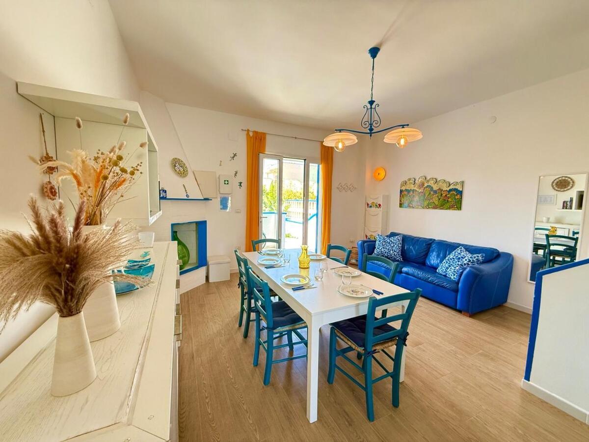 Villa Ranieri-Casa Con Vista A Campo Di Mare Torre San Gennaro Экстерьер фото